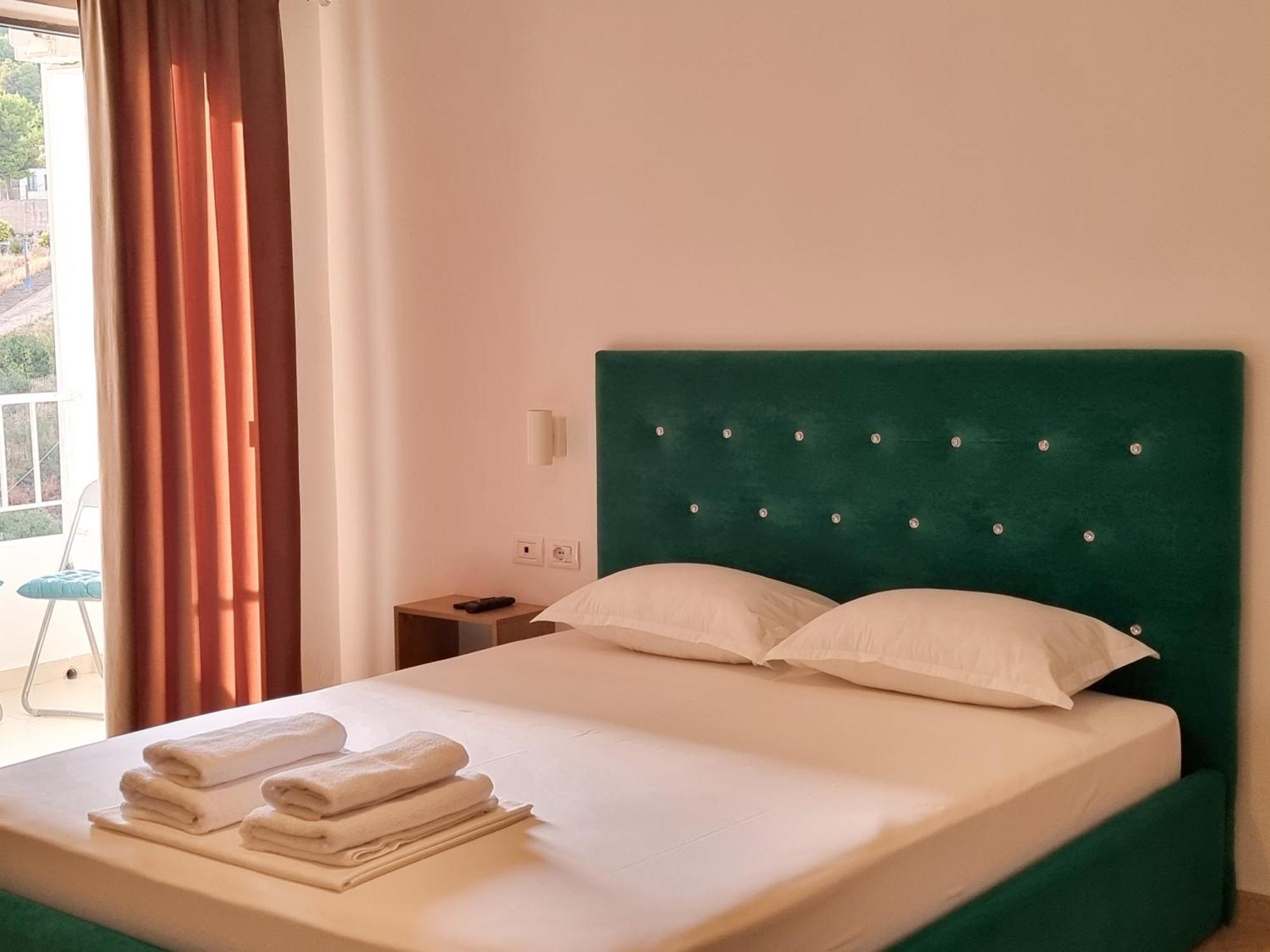 Arte Apartment Саранда Екстер'єр фото
