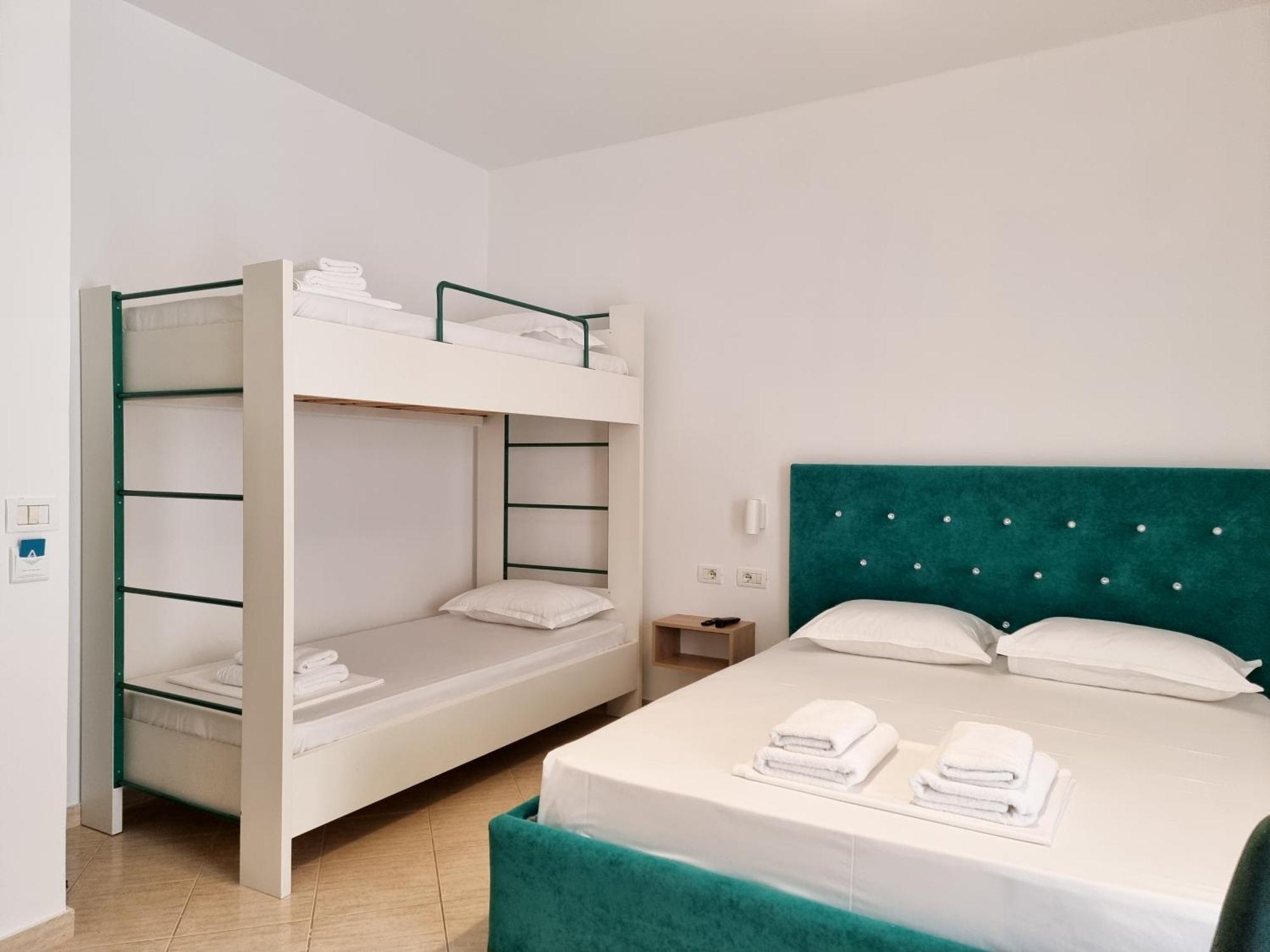 Arte Apartment Саранда Екстер'єр фото
